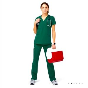 Figs XL scrub bottom